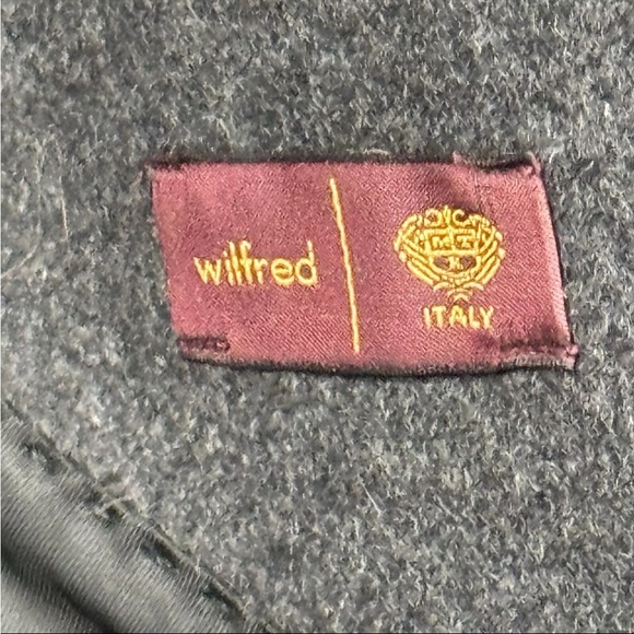 Aritzia coat xs - Picture 5 of 10